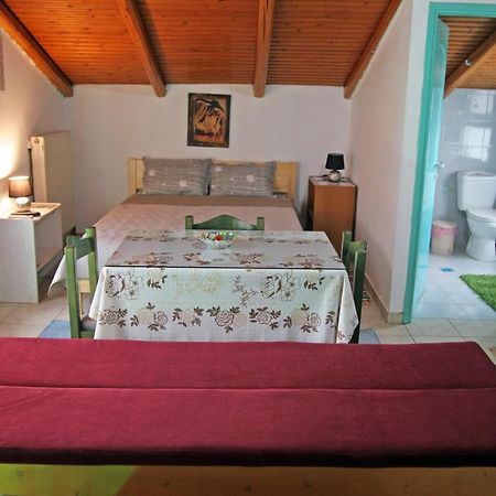 Ρήγας: Όμορφα Στο Μεσολόγγι. Δ2 Appartement Buitenkant foto