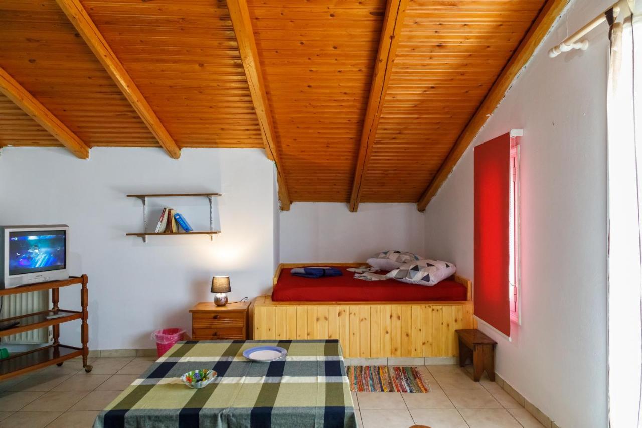 Ρήγας: Όμορφα Στο Μεσολόγγι. Δ2 Appartement Buitenkant foto
